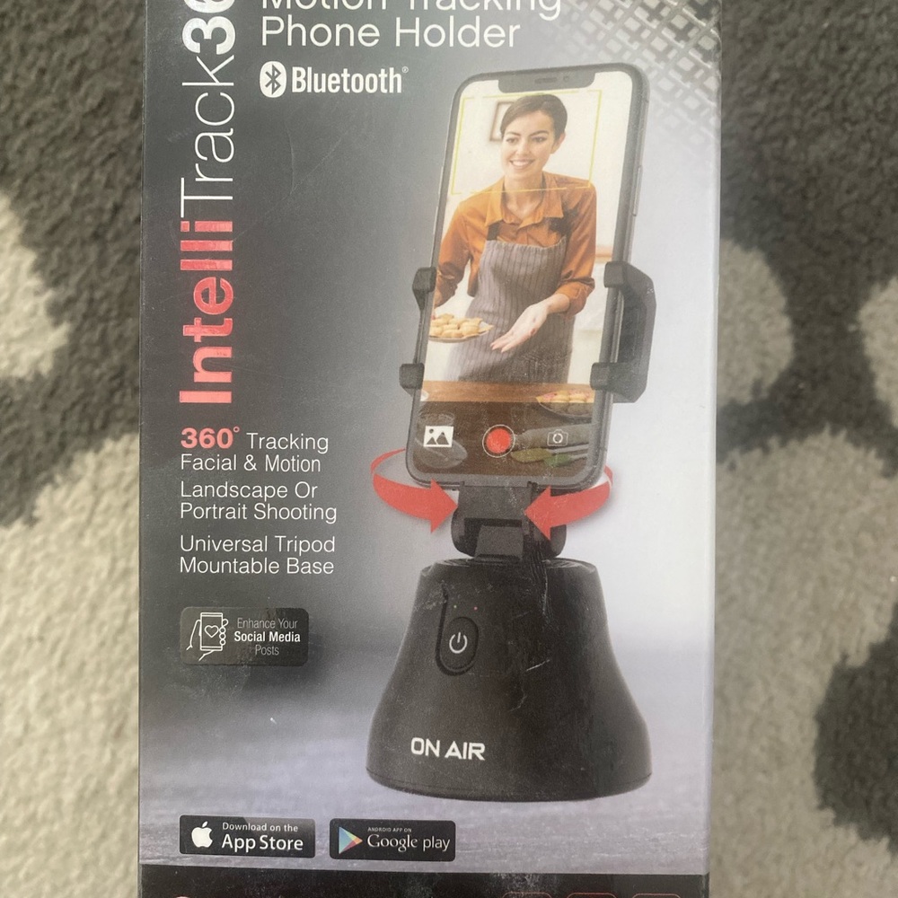 NWT IntelliTrack360 Motion Tracking Phone Holder - Black